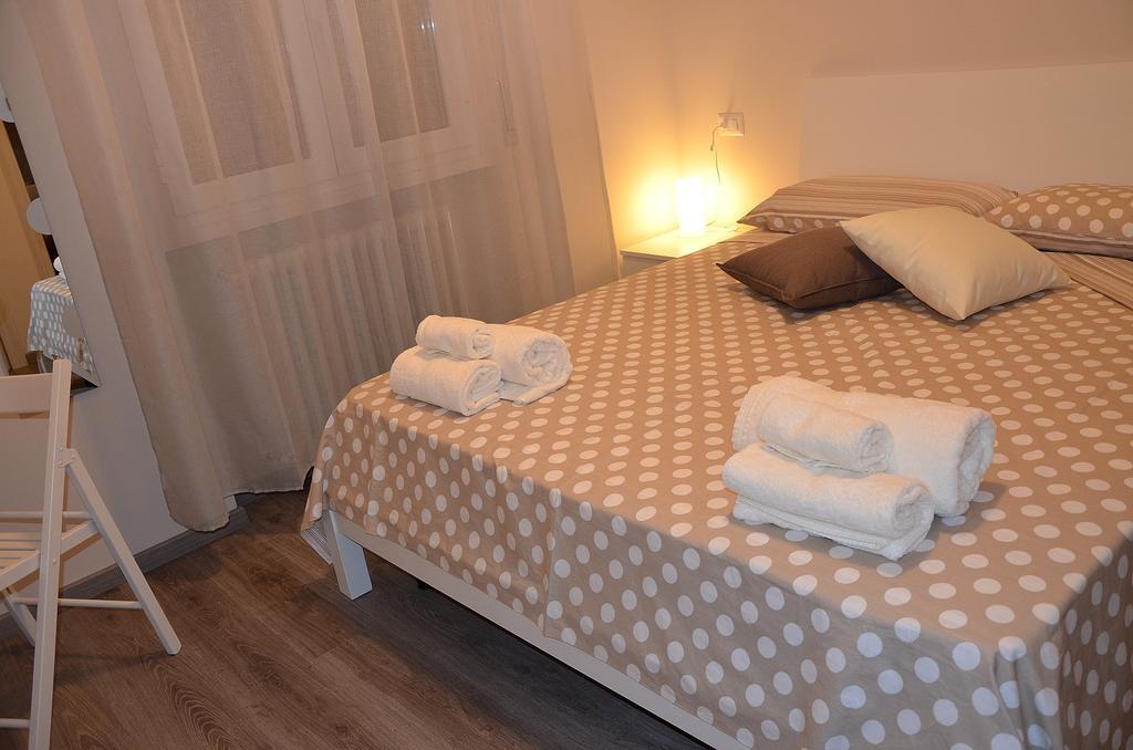 B&B Panorama Iseo Rum bild